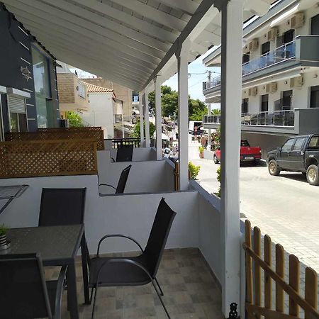 Stratos Family Apartments & Studios เนโอสมาร์มาราส ภายนอก รูปภาพ